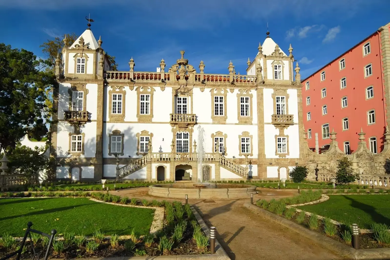 Hoteles en Oporto