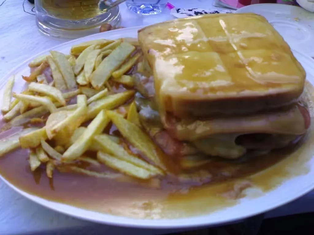 Traditionelles Essen in Porto