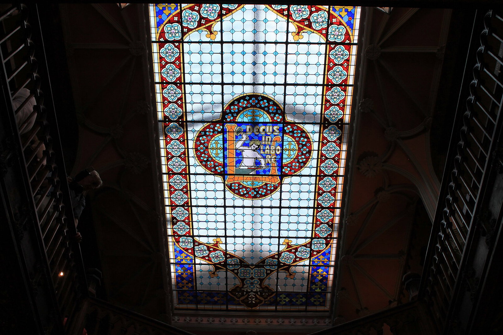 The staircase and shelves inside Livraria Lello bookshop in Porto