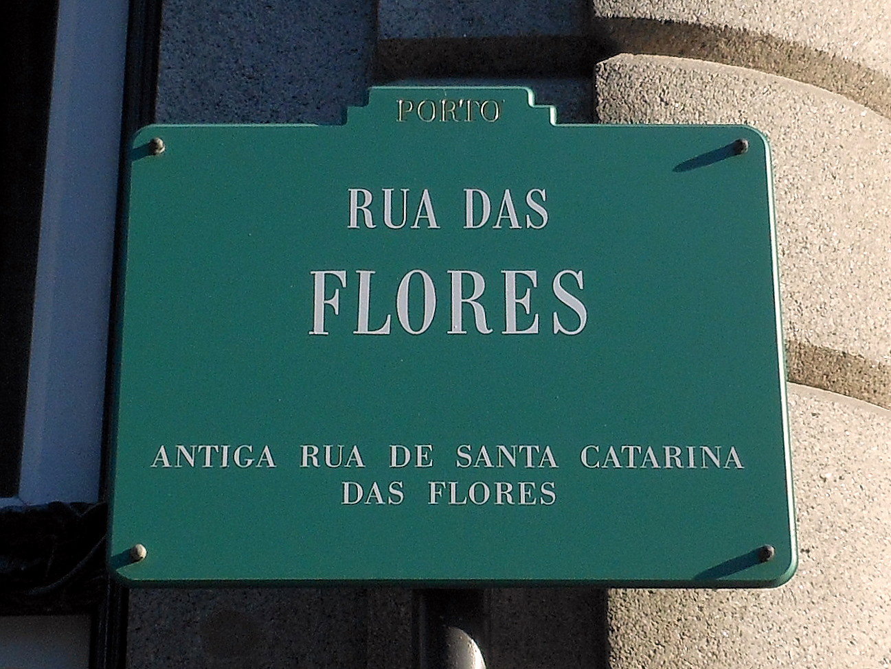 Street sign on Rua das Flores in Porto