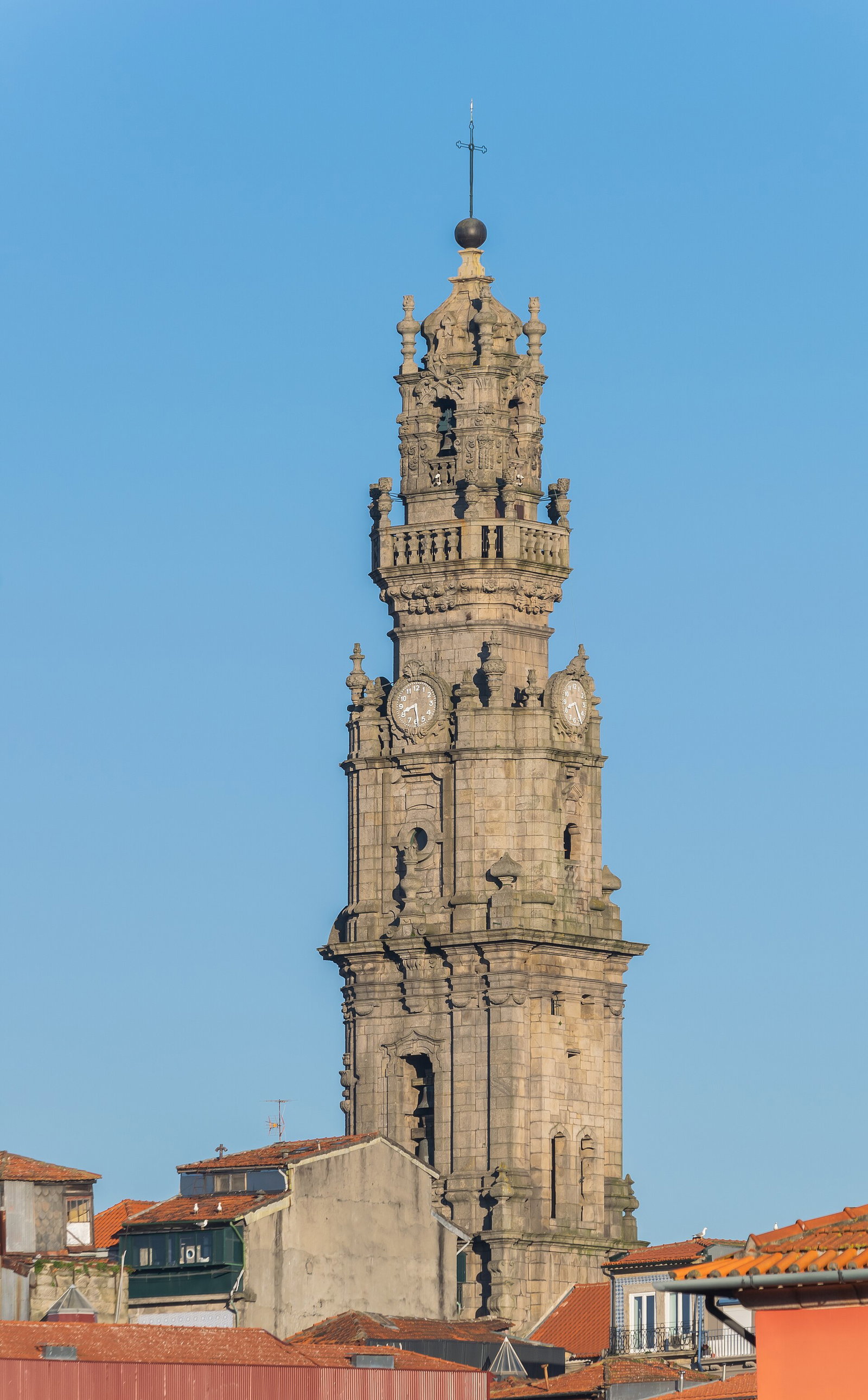 Torre dos Clerigos seen from the street below